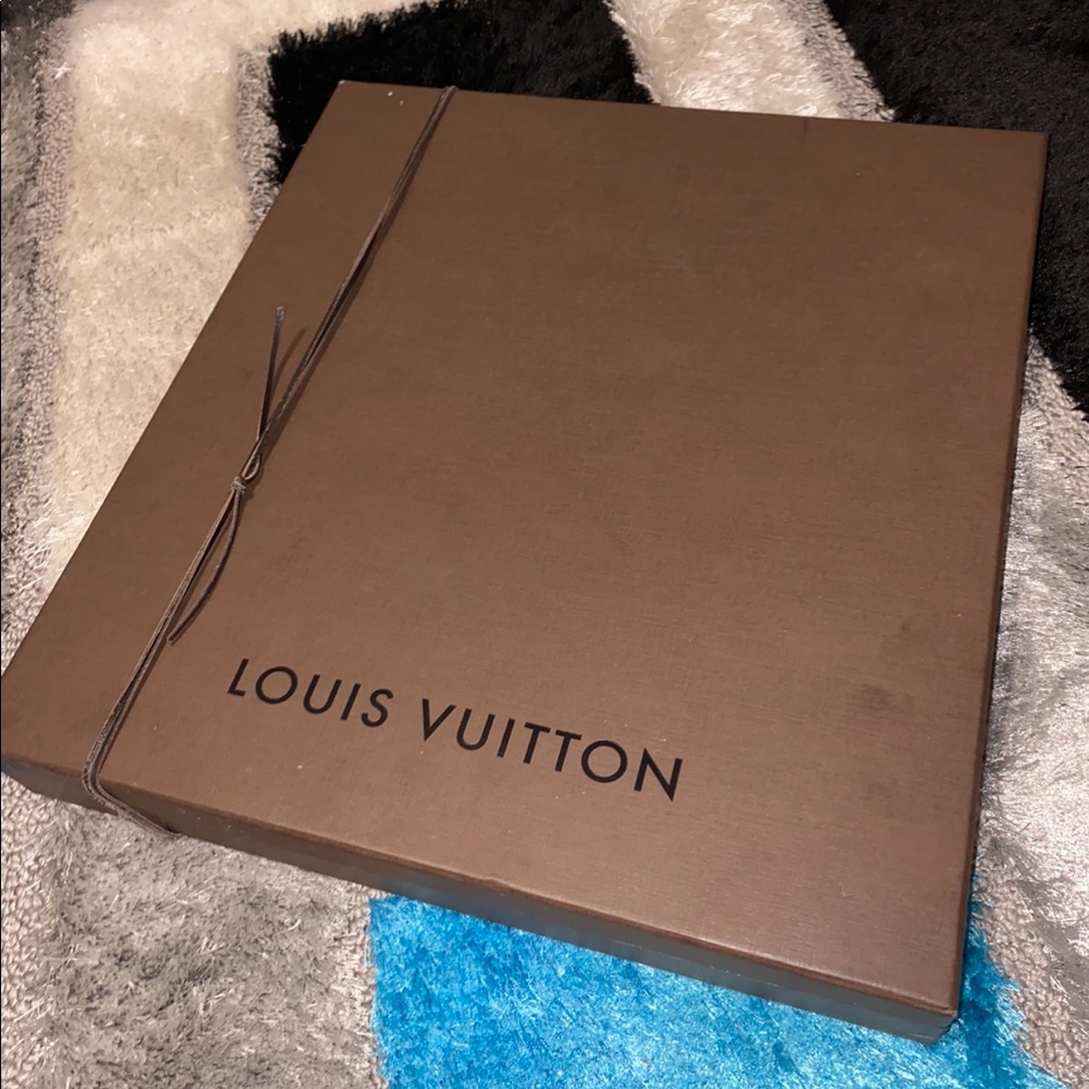 Louis Vuitton Box